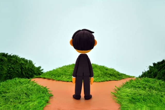 出口を意識して入口に立つ 出口を意識して入口に立つ